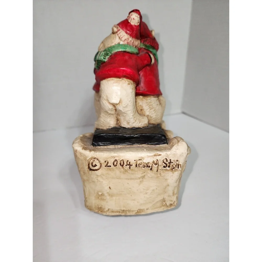 Telle M. Stein Bulldog Sleighing Statue from 2004 The Stone Bunny puppy‎ dog